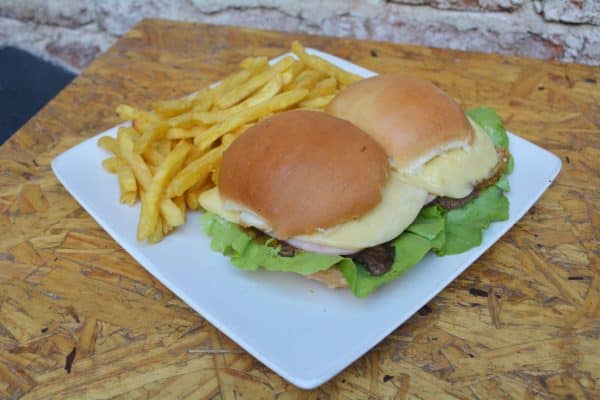 Chivito Con Fritas