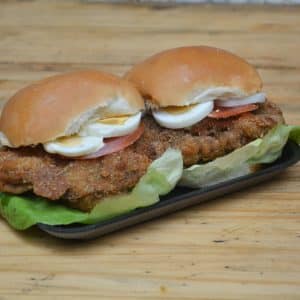 Milanesa De Carne En Dos Panes
